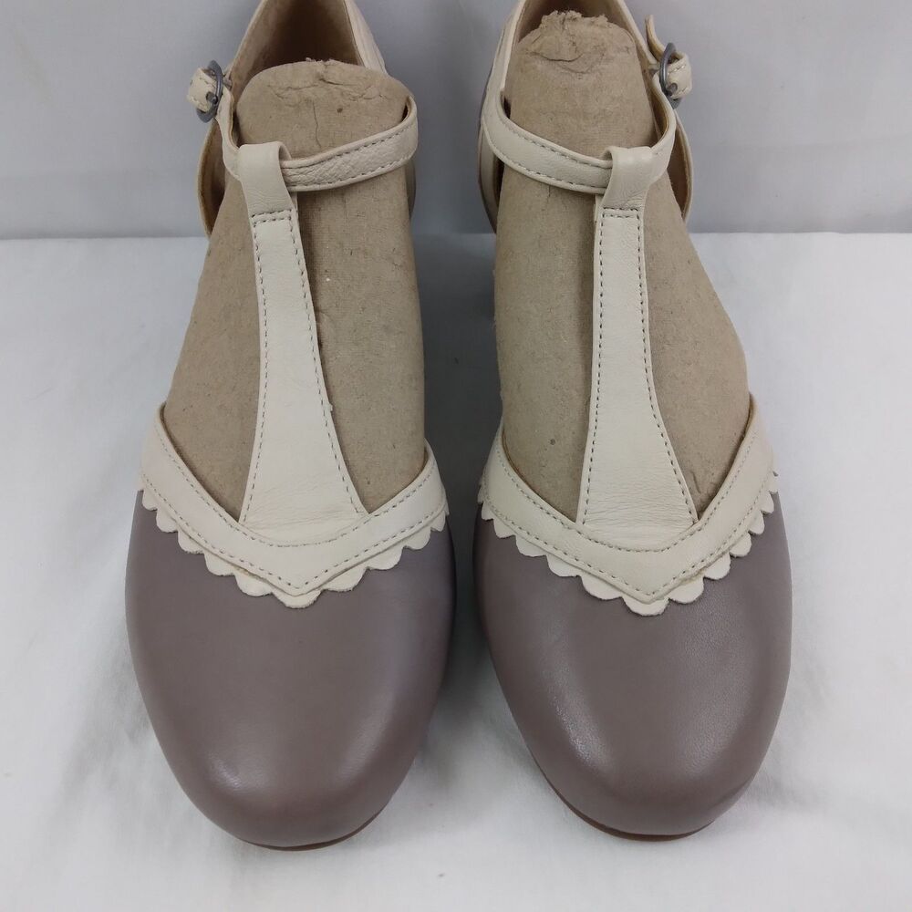 Hotter Women's 'Vivienne' Taupe T-Strap with French Heel Shoes Size UK 4 US 6 - Picture 4 of 13
